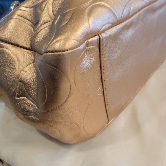 Coach gold purse good condition about 13 inches long and 7 inches tall - Picture 7 of 9